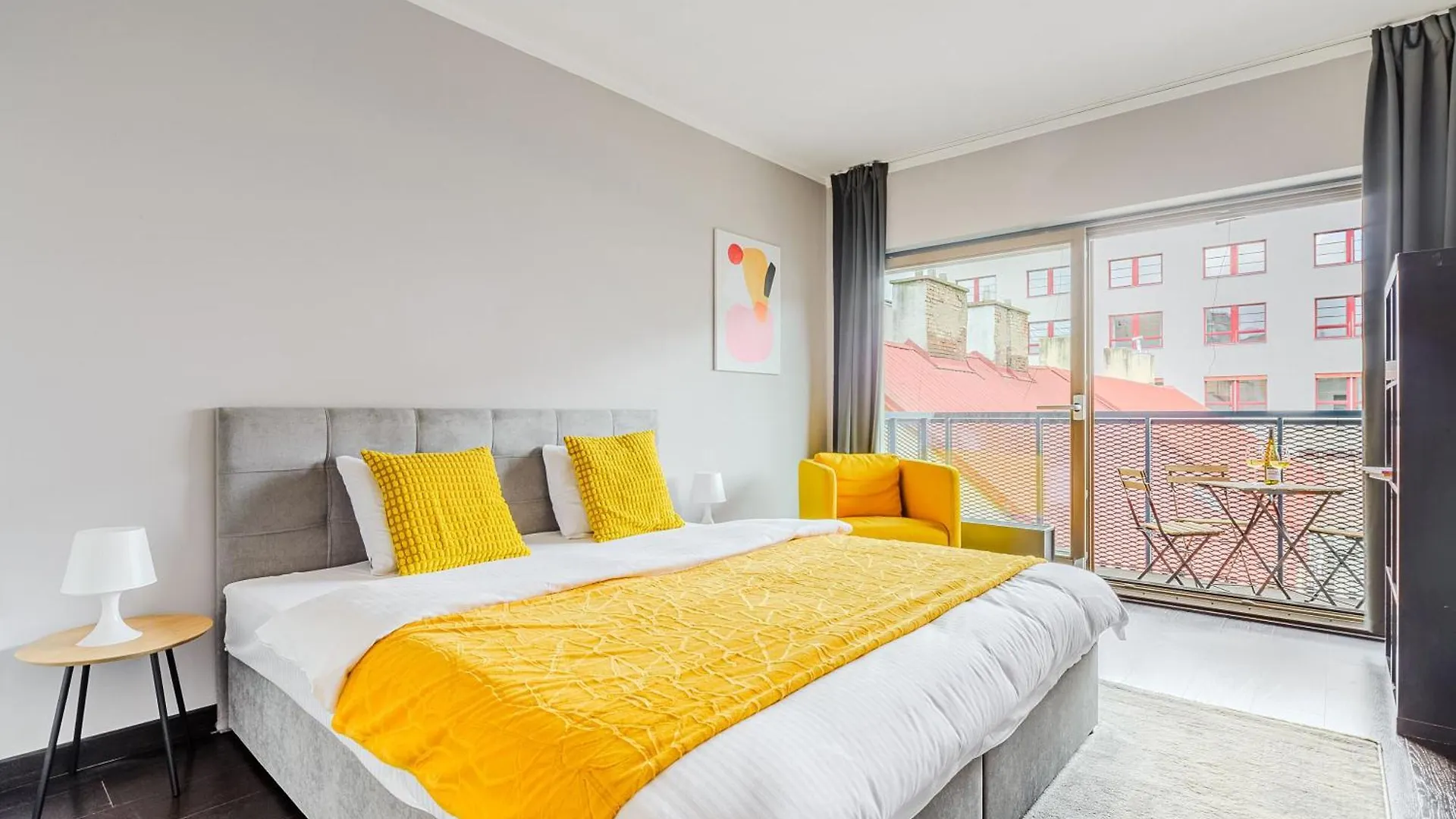 Deluxe Apartments With Balcony Near Center Prague Czech Republic