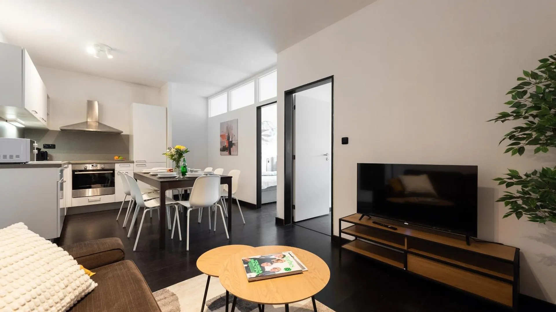 Deluxe Apartments With Balcony Near Center Prague Czech Republic