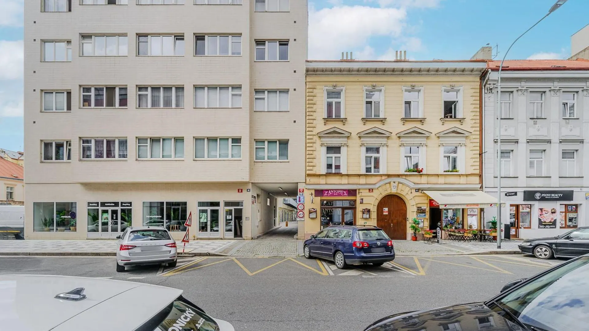 Deluxe Apartments With Balcony Near Center Prague Czech Republic